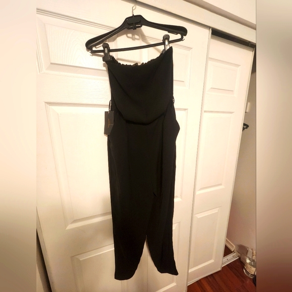Zara jumpsuit - Picture 1 of 2